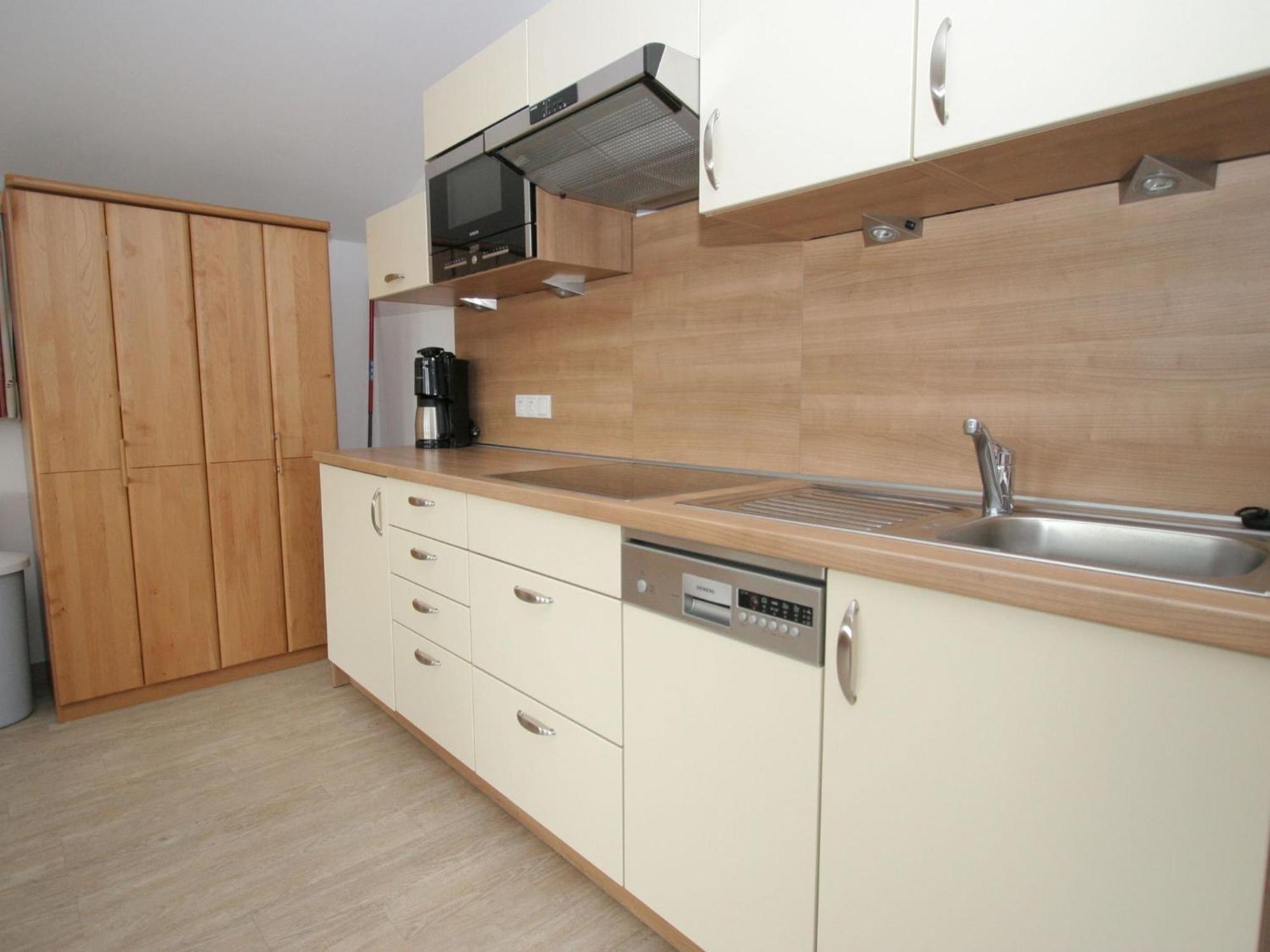 Spacious Holiday Flat Close To The Ski Area Uderns Eksteriør billede