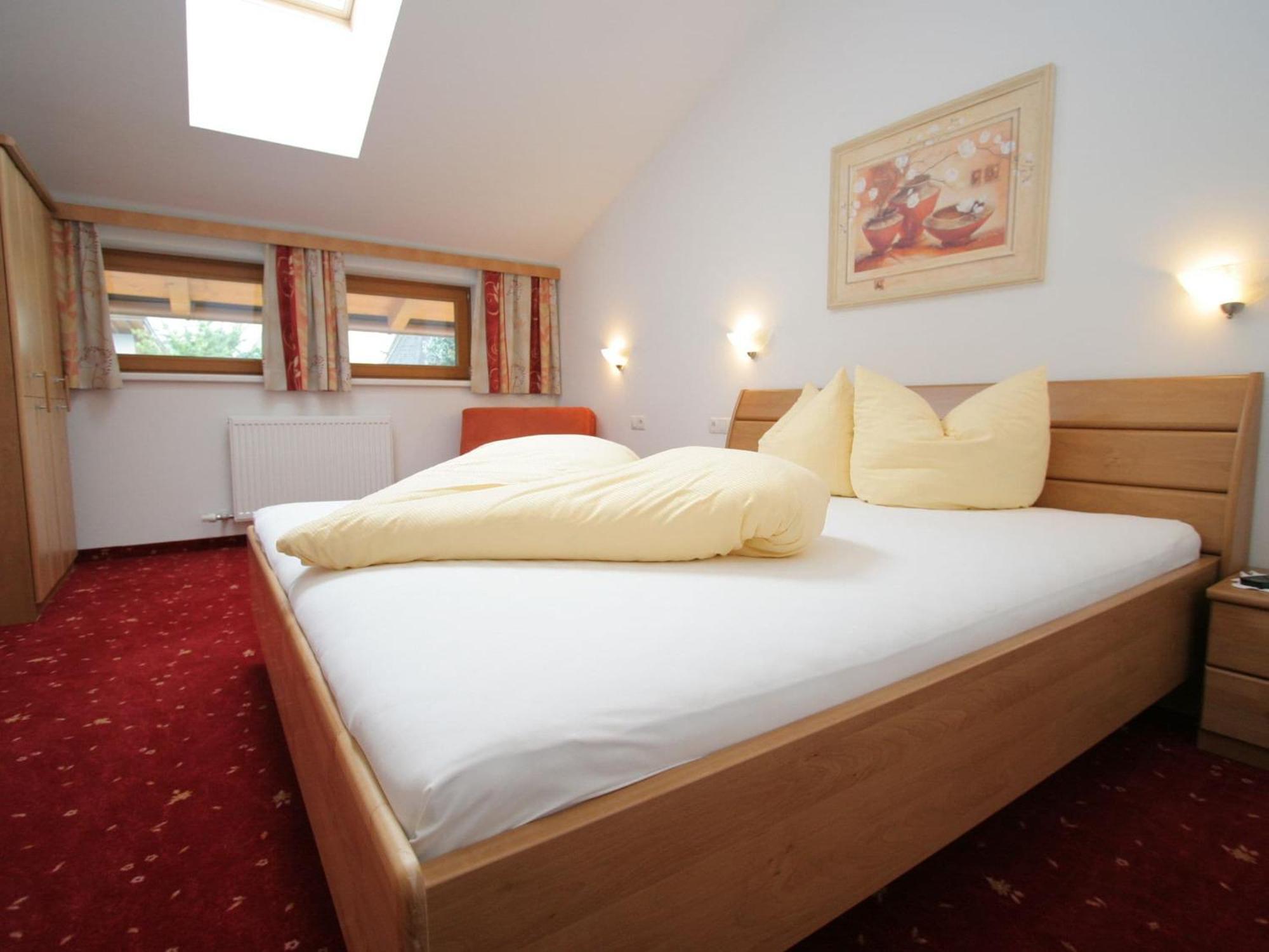 Spacious Holiday Flat Close To The Ski Area Uderns Eksteriør billede